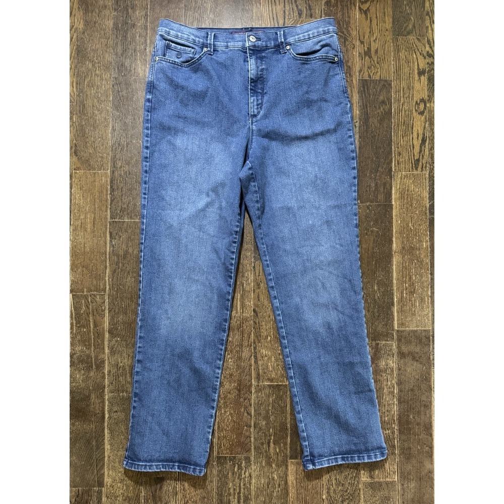 Gloria Vanderbilt Amanda Jeans Women's Size 14 Missy (W32xL28) Straight Leg Blue